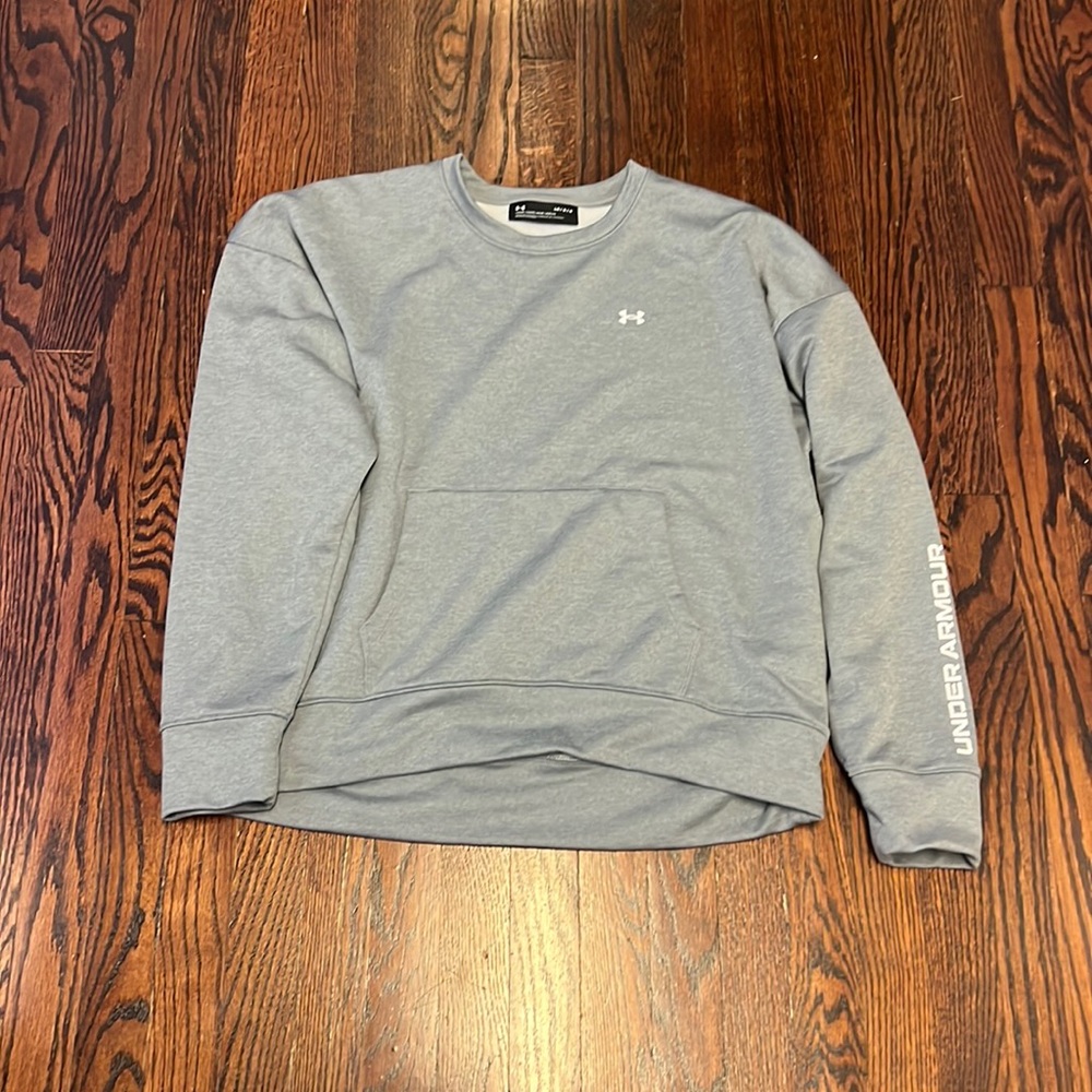 Women’s large under armour sweatshirt size large